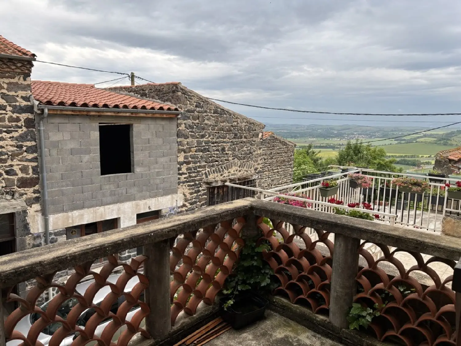 te koop dorpshuis Le Broc Puy-de-Dôme 1