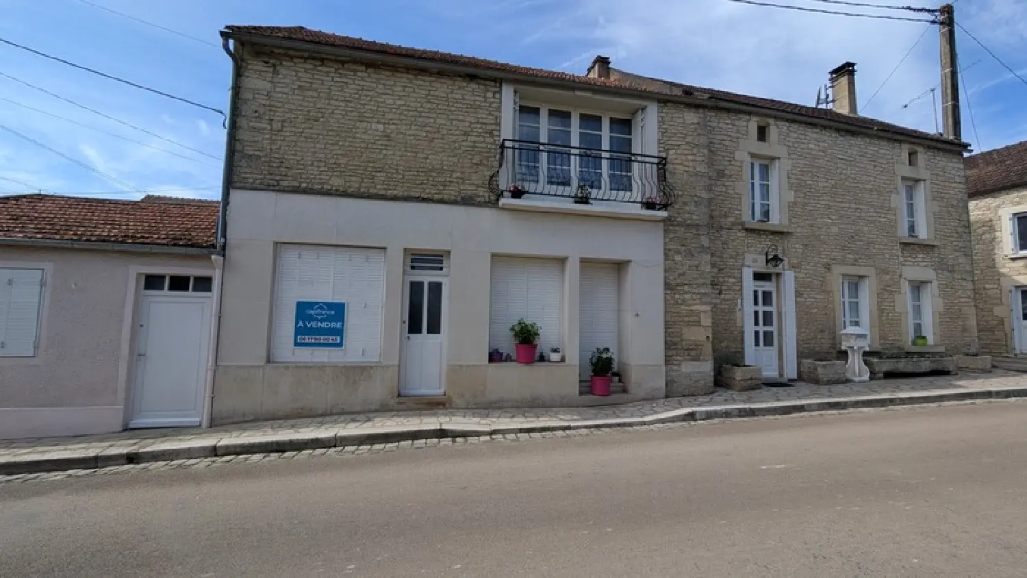  à vendre maison de village Massangis Yonne 1