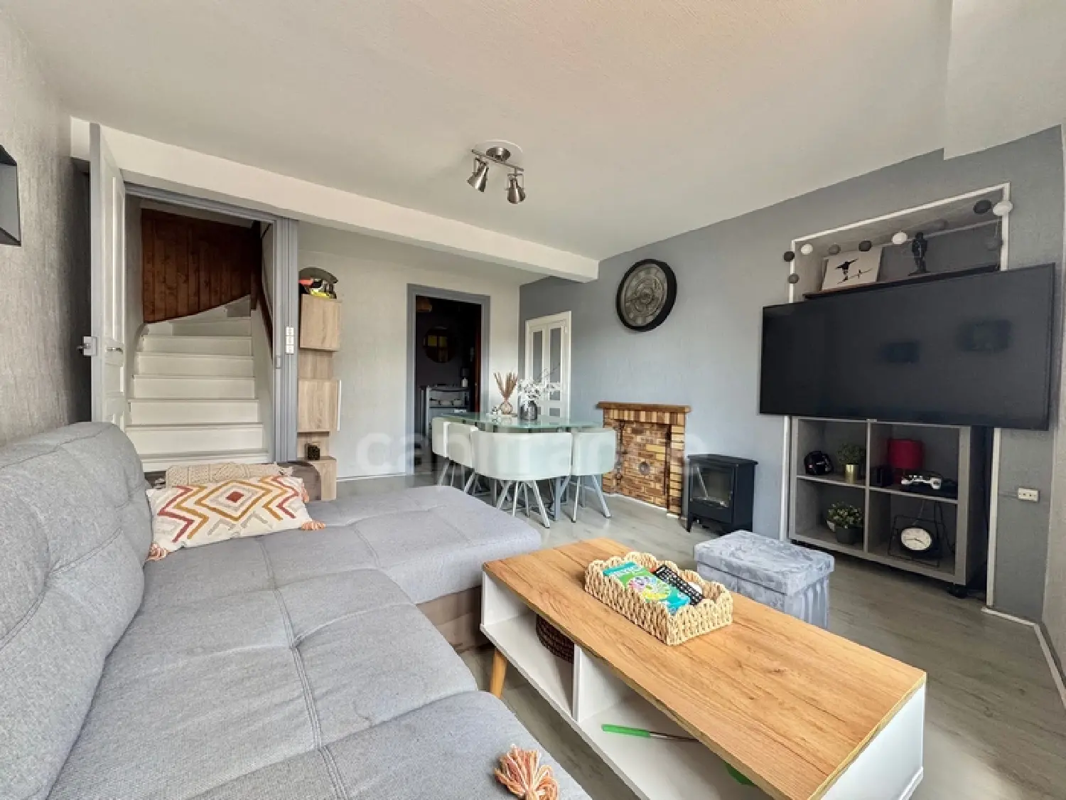  en venta casa de pueblo Saint-Germain-Laval Loire 8