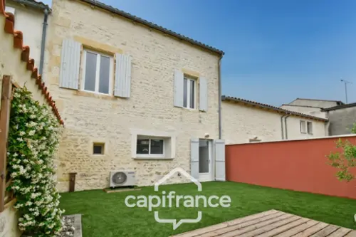 Saint-Julien-de-l'Escap Charente-Maritime village house foto 7095247
