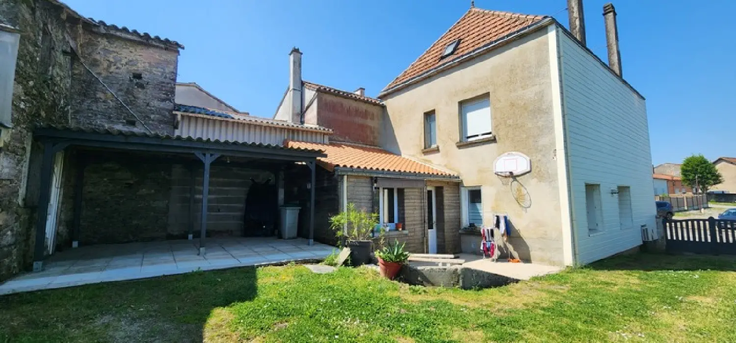  te koop dorpshuis Saint-Pierre-du-Chemin Vendée 3