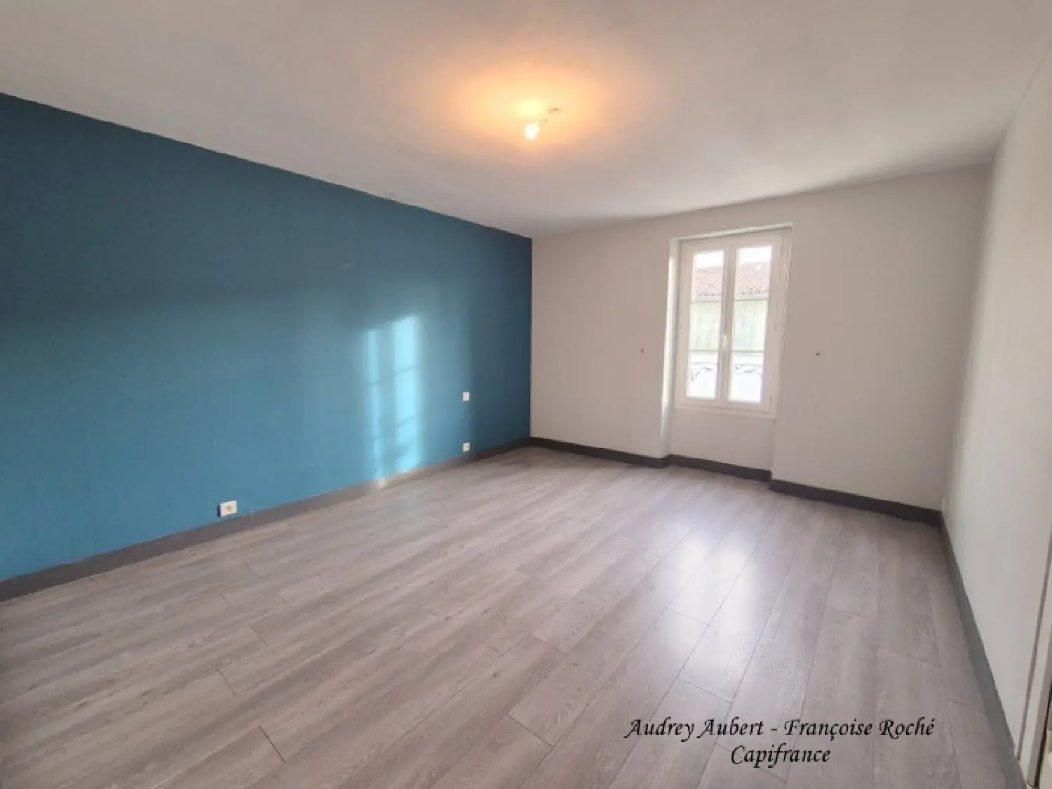  en venta casa de pueblo Saint-Savinien Charente-Maritime 5