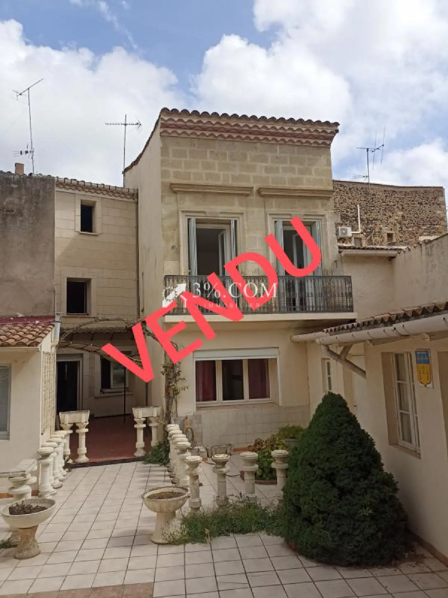  en venta casa de pueblo Saint-Thibéry Hérault 1