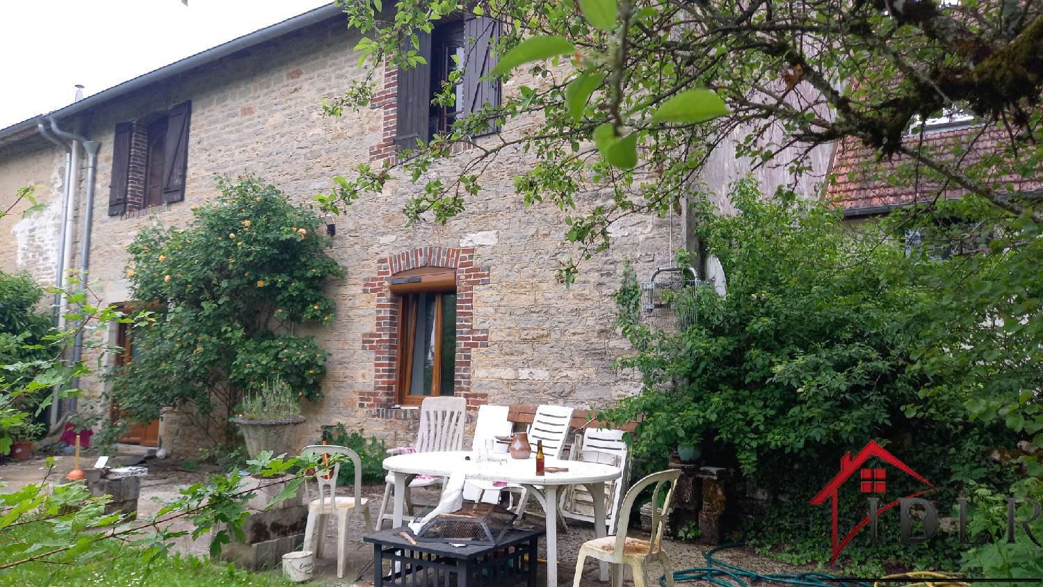  en venta casa de pueblo Verges Jura 1