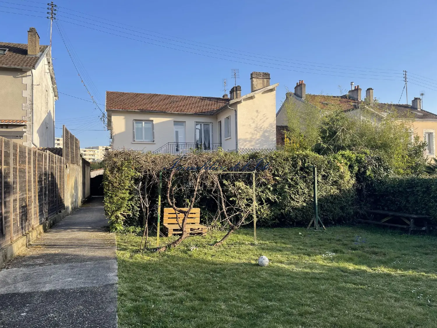  for sale office Périgueux Dordogne 3