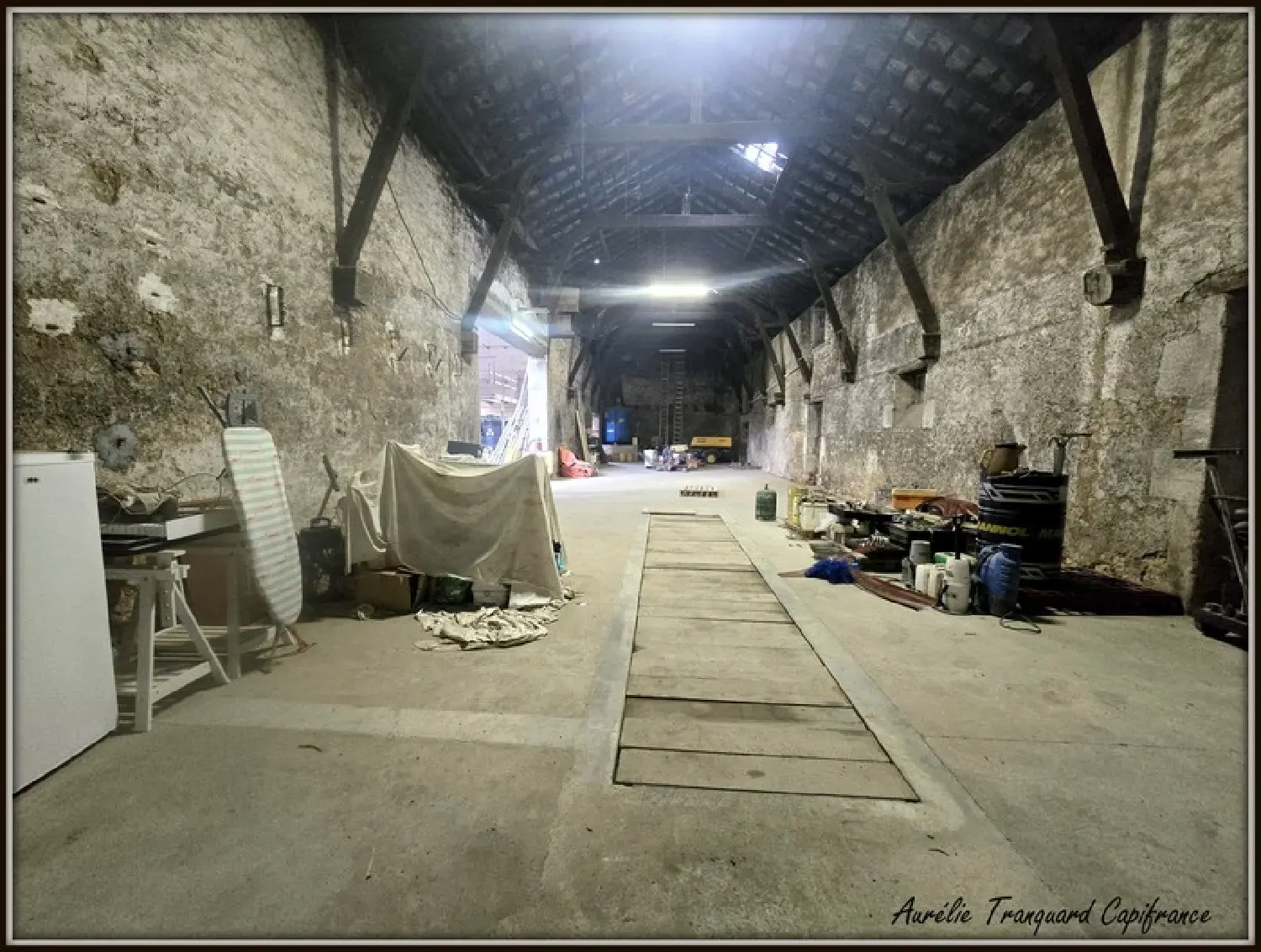  for sale office Saint-Jean-d'Angély Charente-Maritime 5