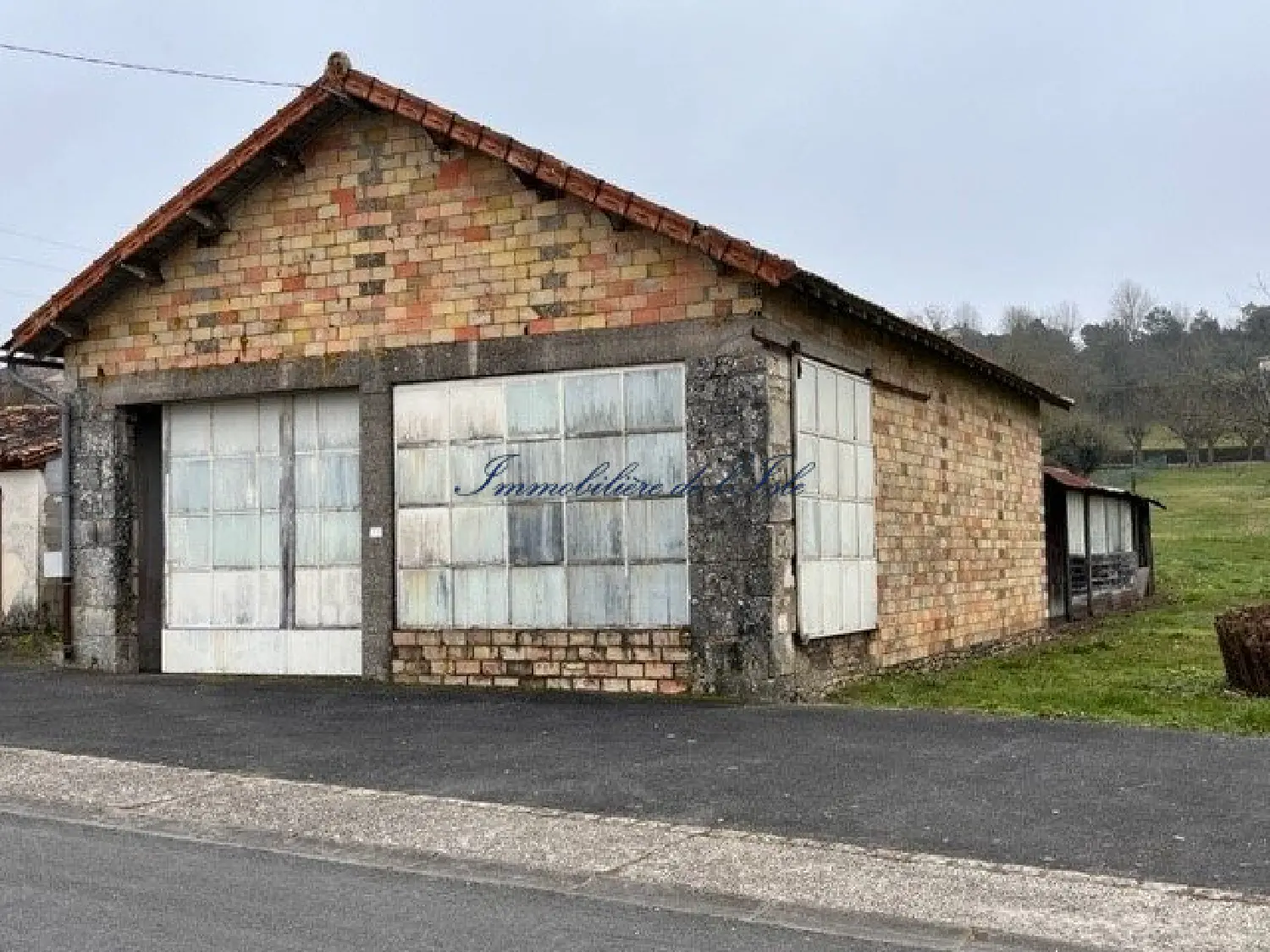  te koop kantoor Villebois-Lavalette Charente 1