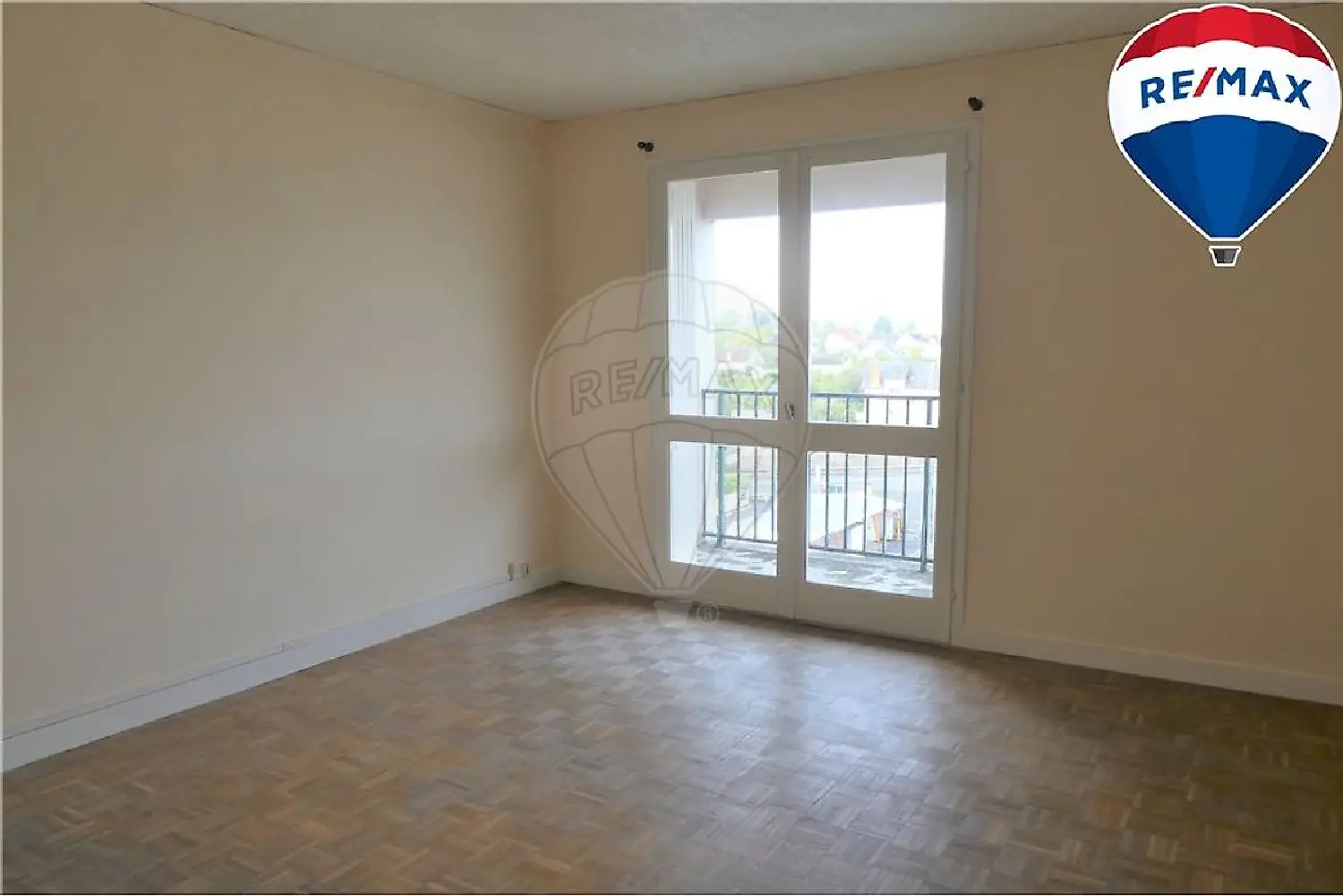  for sale apartment Bourges Cher 5