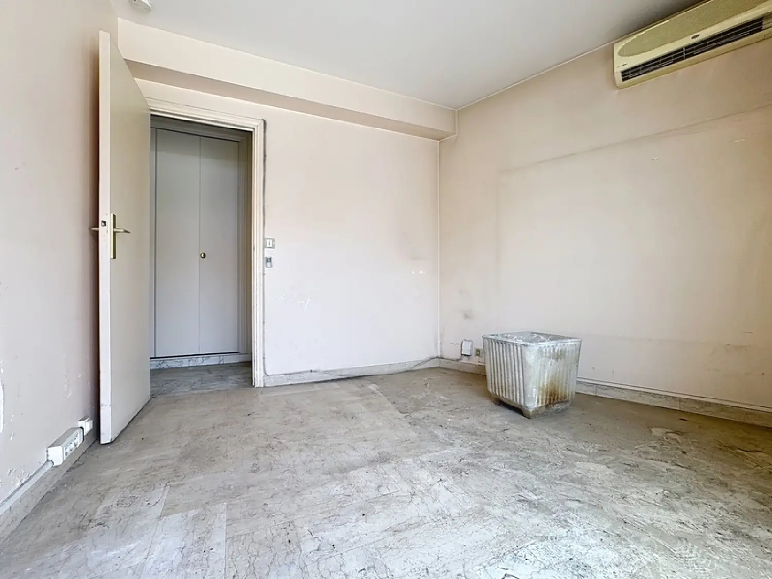  à vendre appartement Cannes La Bocca Alpes-Maritimes 2