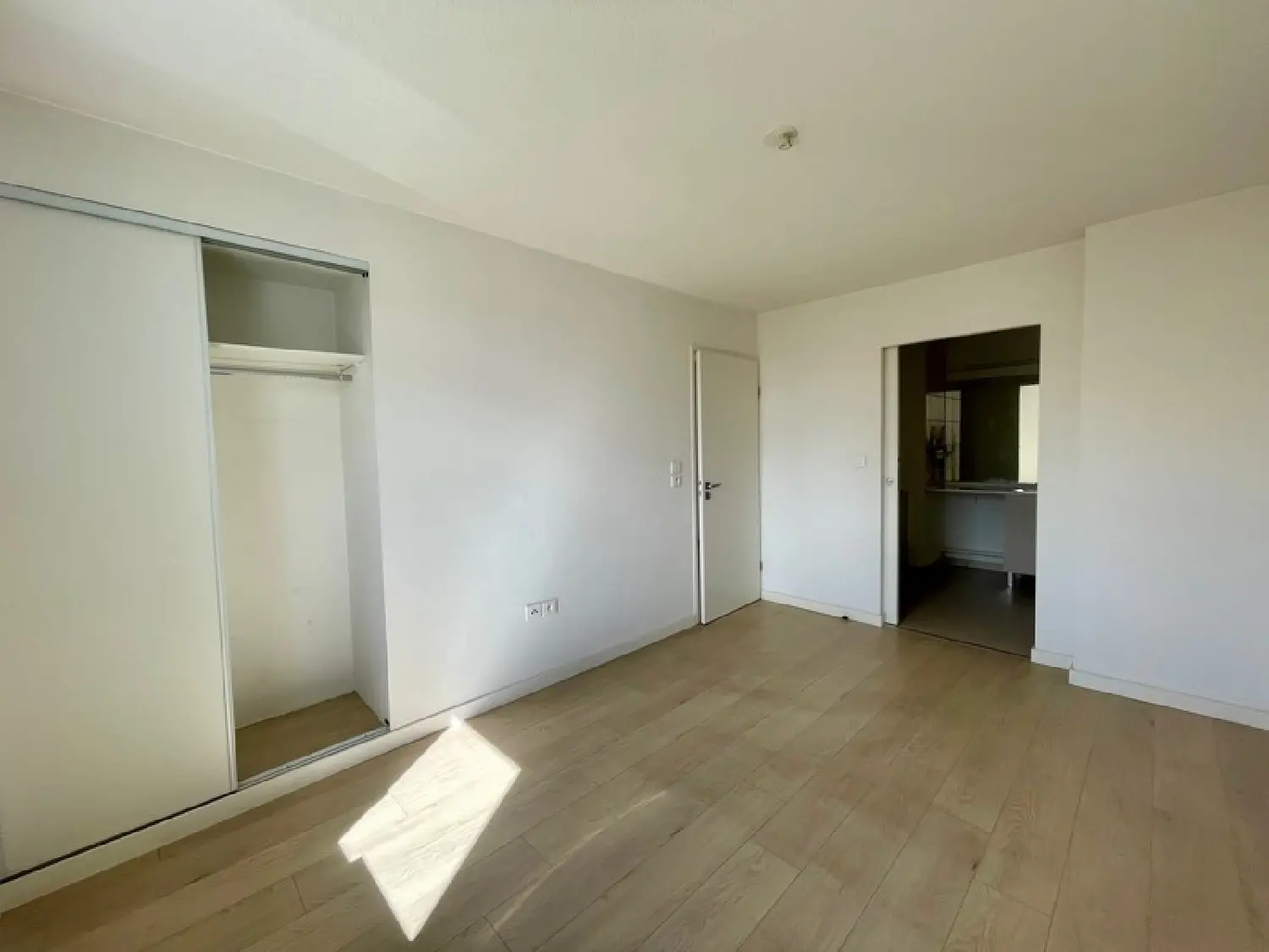  for sale apartment Castelginest Haute-Garonne 5