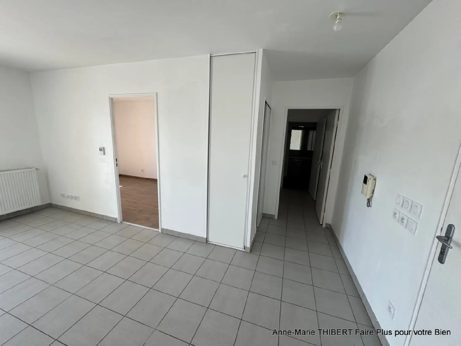  for sale apartment Décines-Charpieu Rhône 6