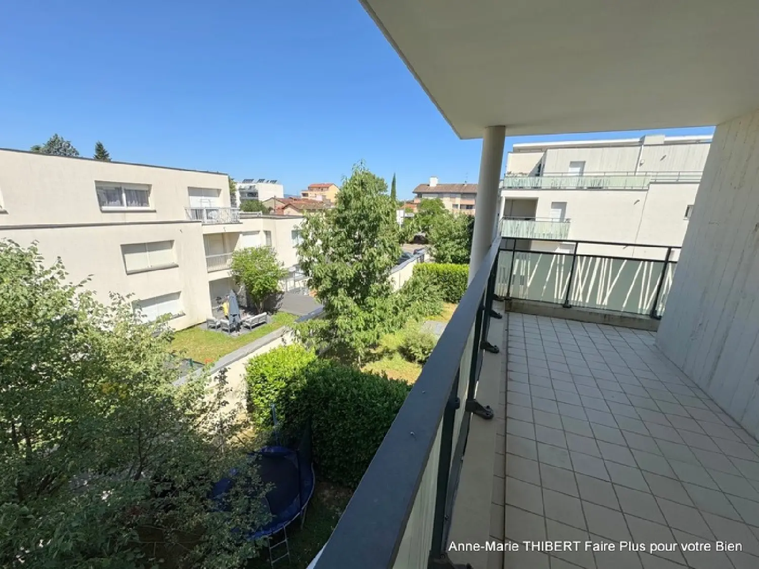  for sale apartment Décines-Charpieu Rhône 7