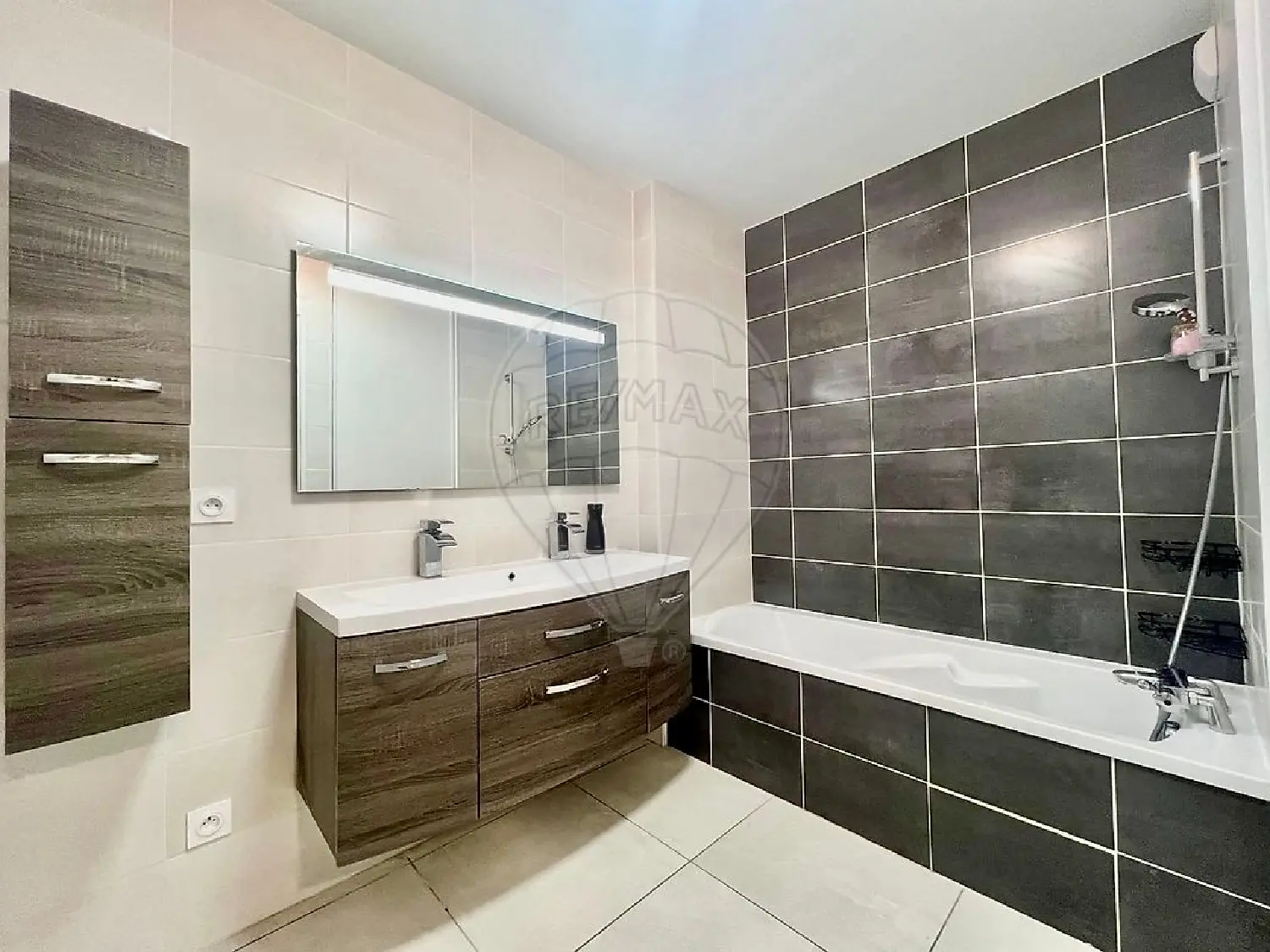  te koop appartement Francheville Rhône 8