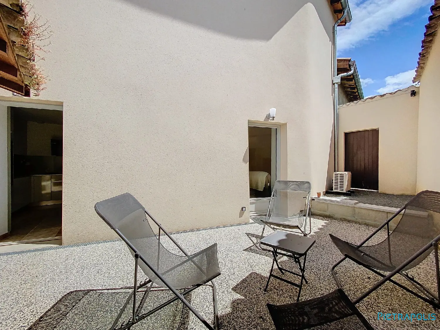 kaufen Wohnung/ Apartment Genay Rhône 2