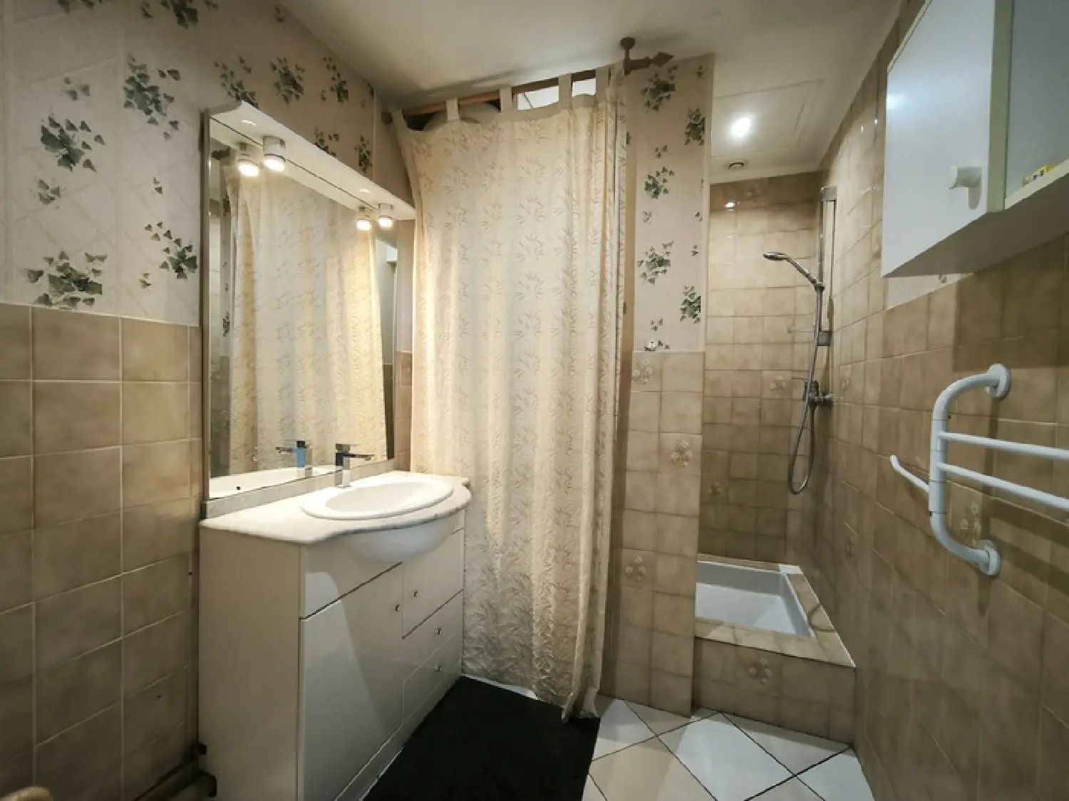  for sale apartment Givors Rhône 6