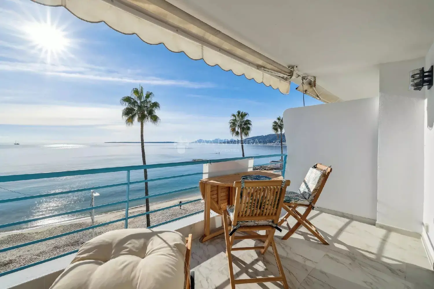  te koop appartement Juan-les-Pins Alpes-Maritimes 1