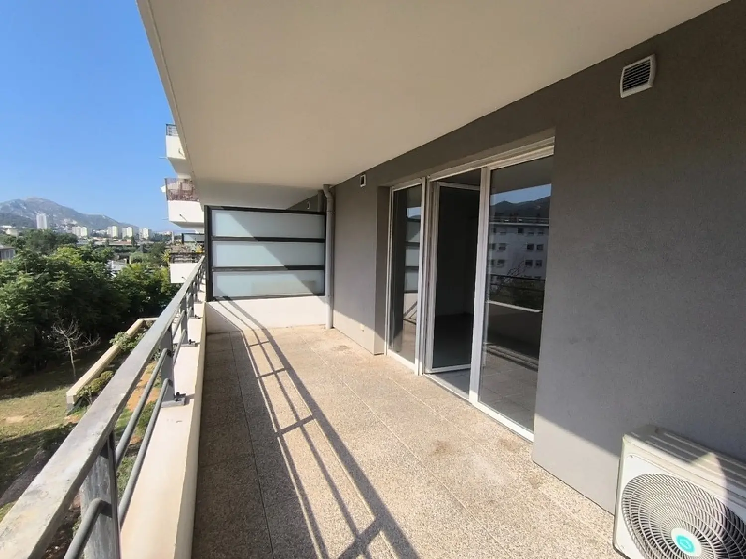  for sale apartment Marseille 11e Arrondissement Bouches-du-Rhône 3