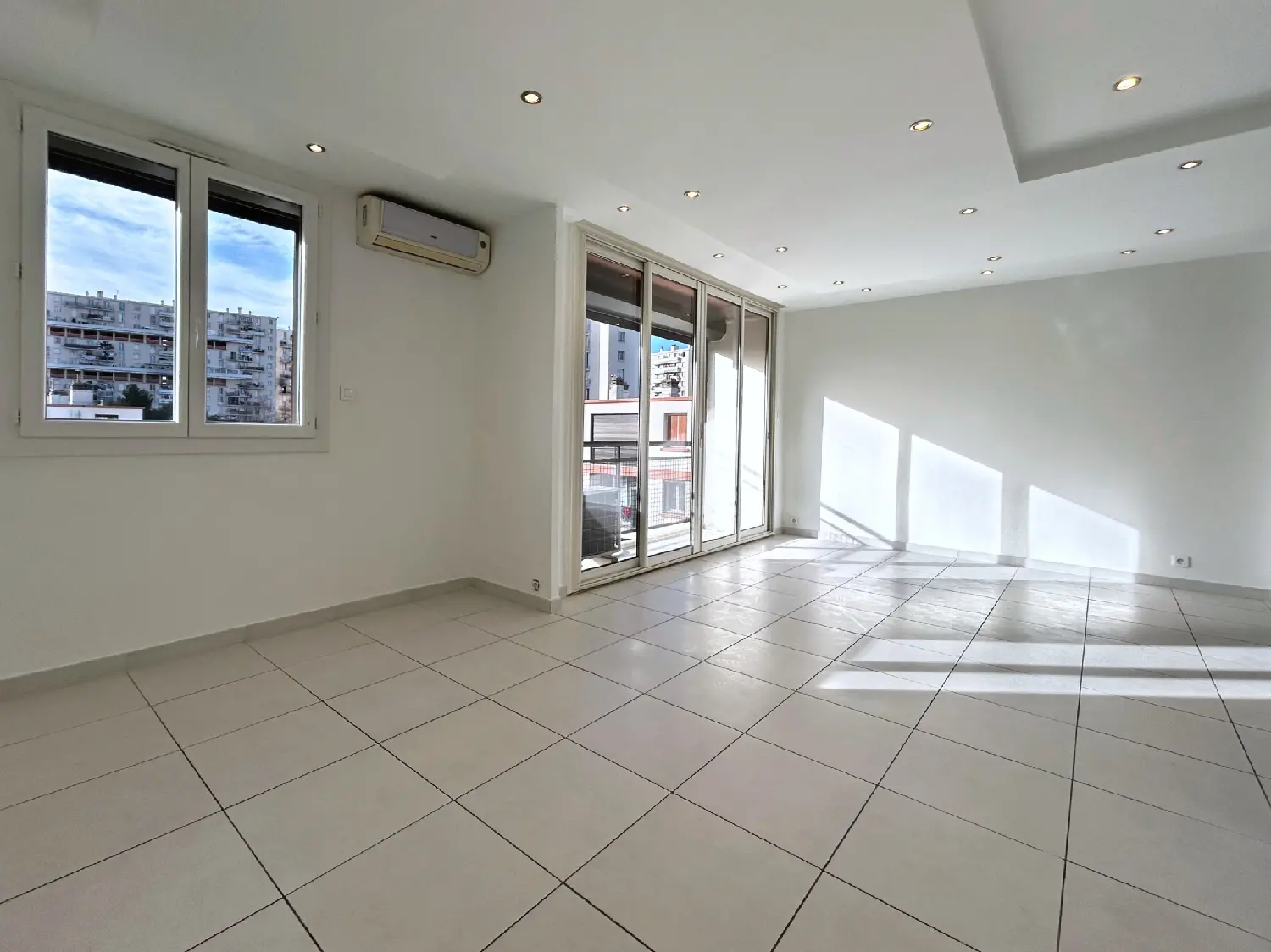  for sale apartment Marseille 14e Arrondissement Bouches-du-Rhône 2