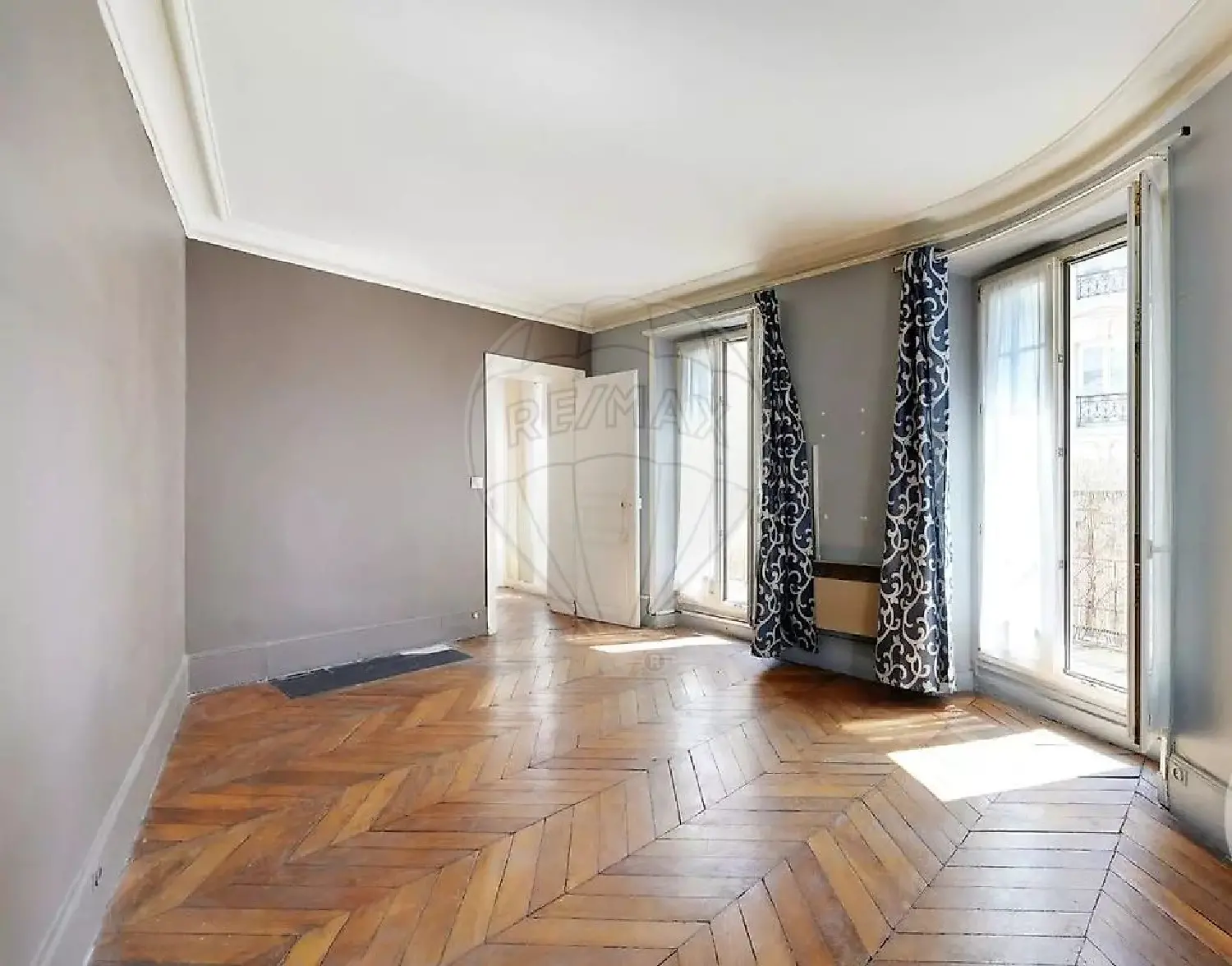  te koop appartement Paris 10e Arrondissement Parijs (Seine) 3