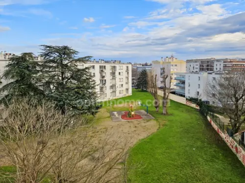 Saint-Priest Rhône apartamento foto 7109080