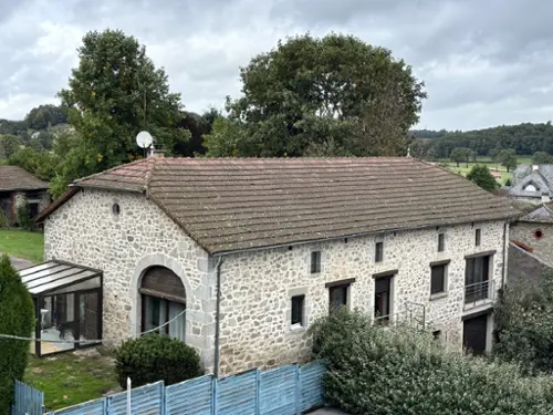 Le Rouget Cantal granero foto 7114759