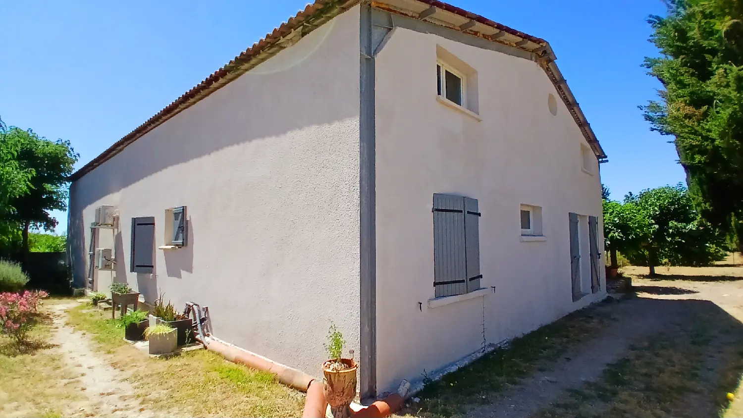  for sale barn Roquebrun Hérault 2