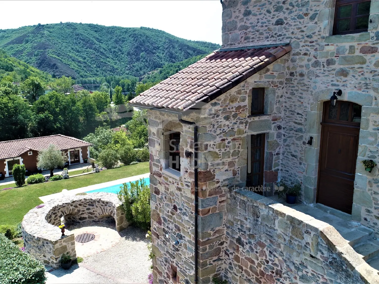  for sale castle Cardaillac Lot 7