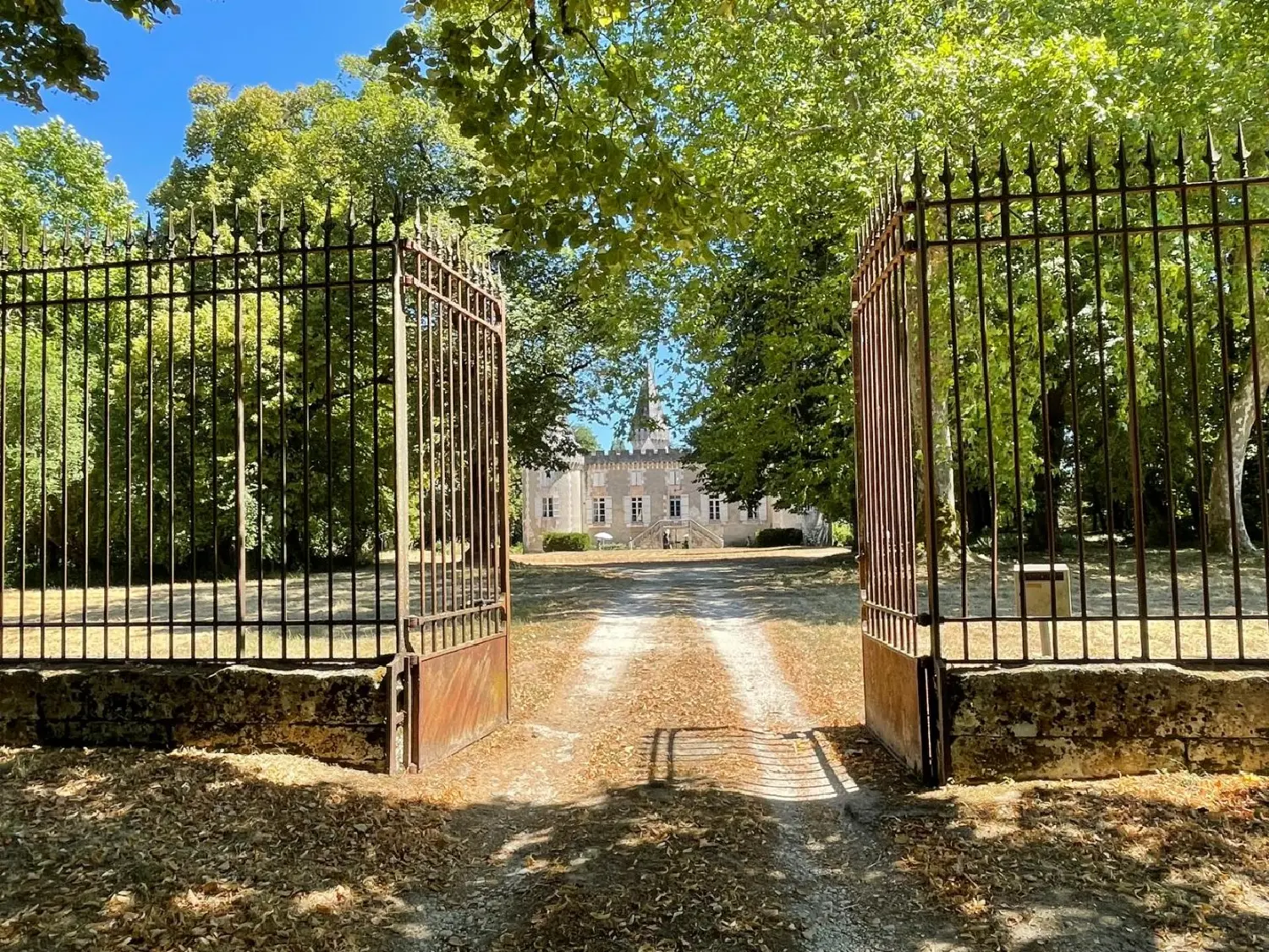  te koop kasteel Champagnac-de-Bélair Dordogne 1