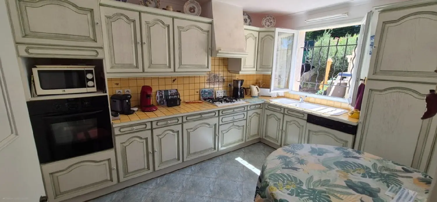  te koop stadshuis Alès Gard 8