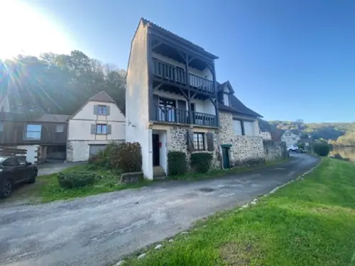 Beaulieu-sur-Dordogne Corrèze Stadthaus Bild 7106535