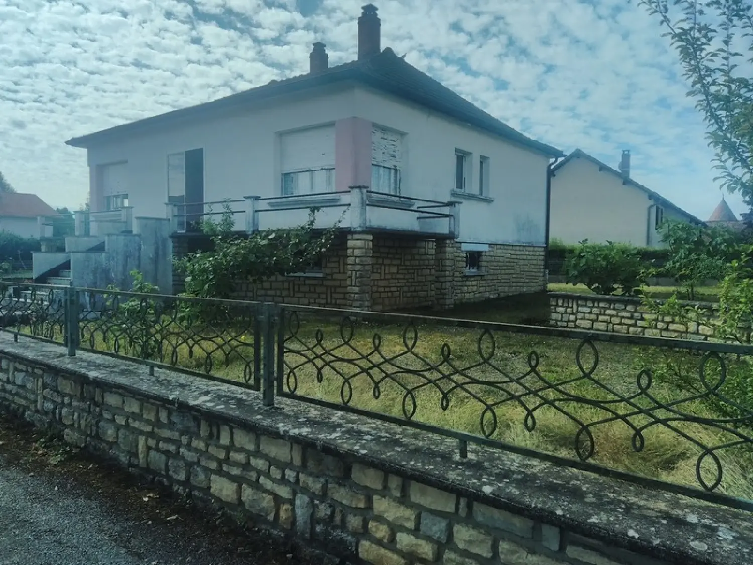  for sale city house Bourbonne-les-Bains Haute-Marne 2