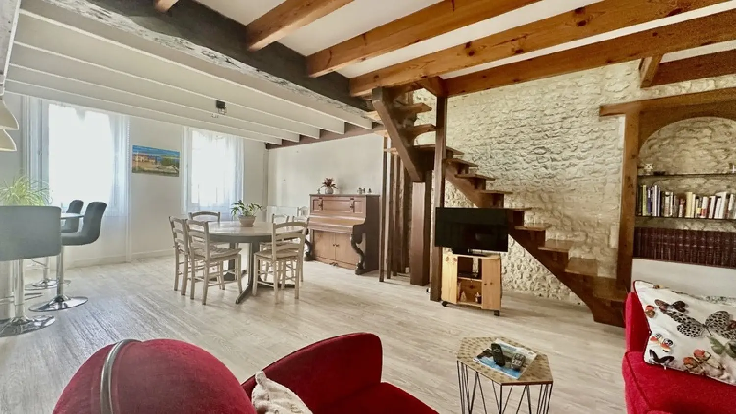  te koop stadshuis Saint-Hilaire Charente 3