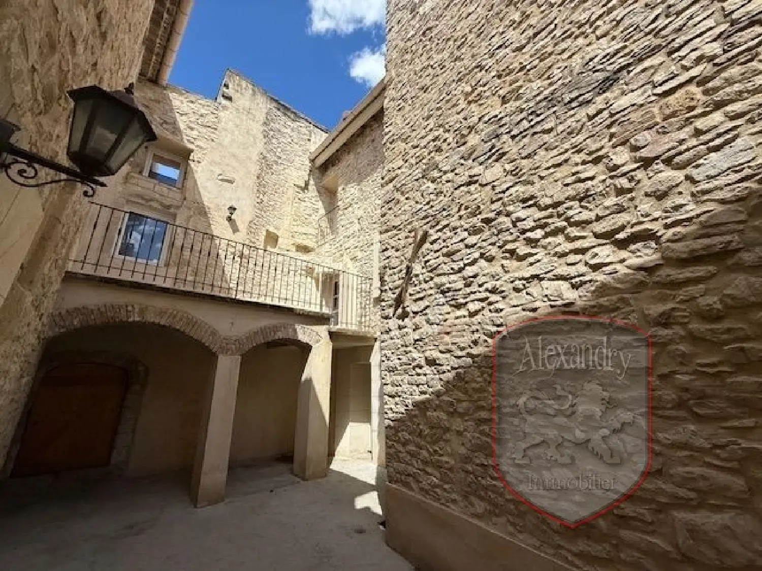 en venta casa urbana Saint-Laurent-des-Arbres Gard 2