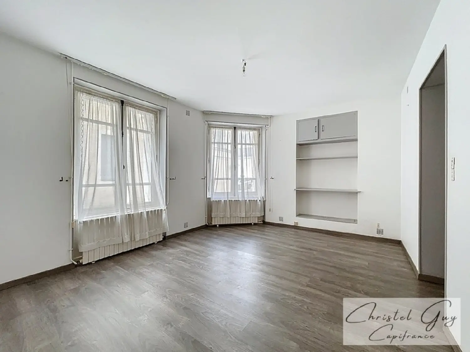  te koop stadshuis Vaas Sarthe 1