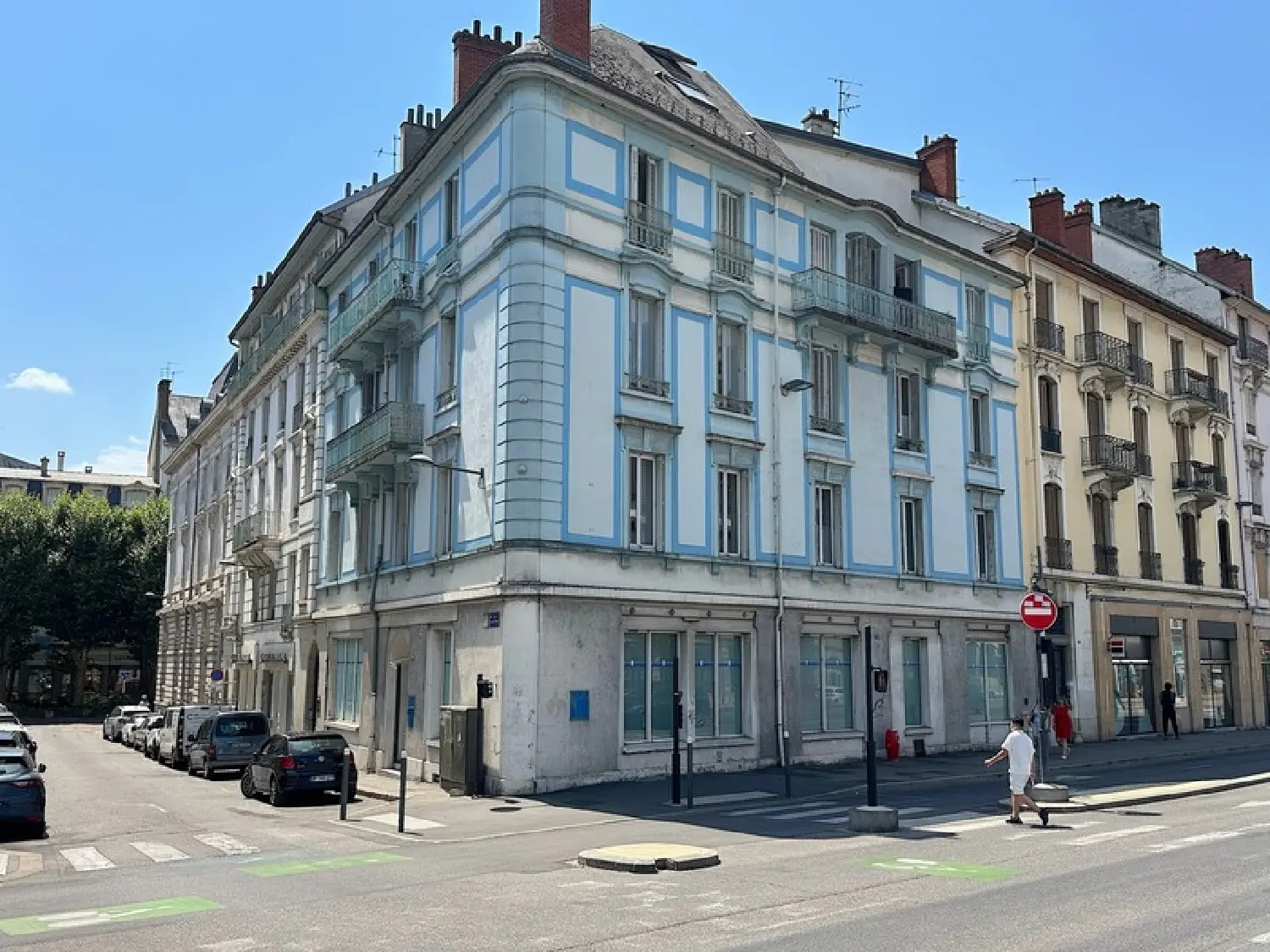  te koop bedrijfsruimte/ kantoor Chambéry Savoie 1