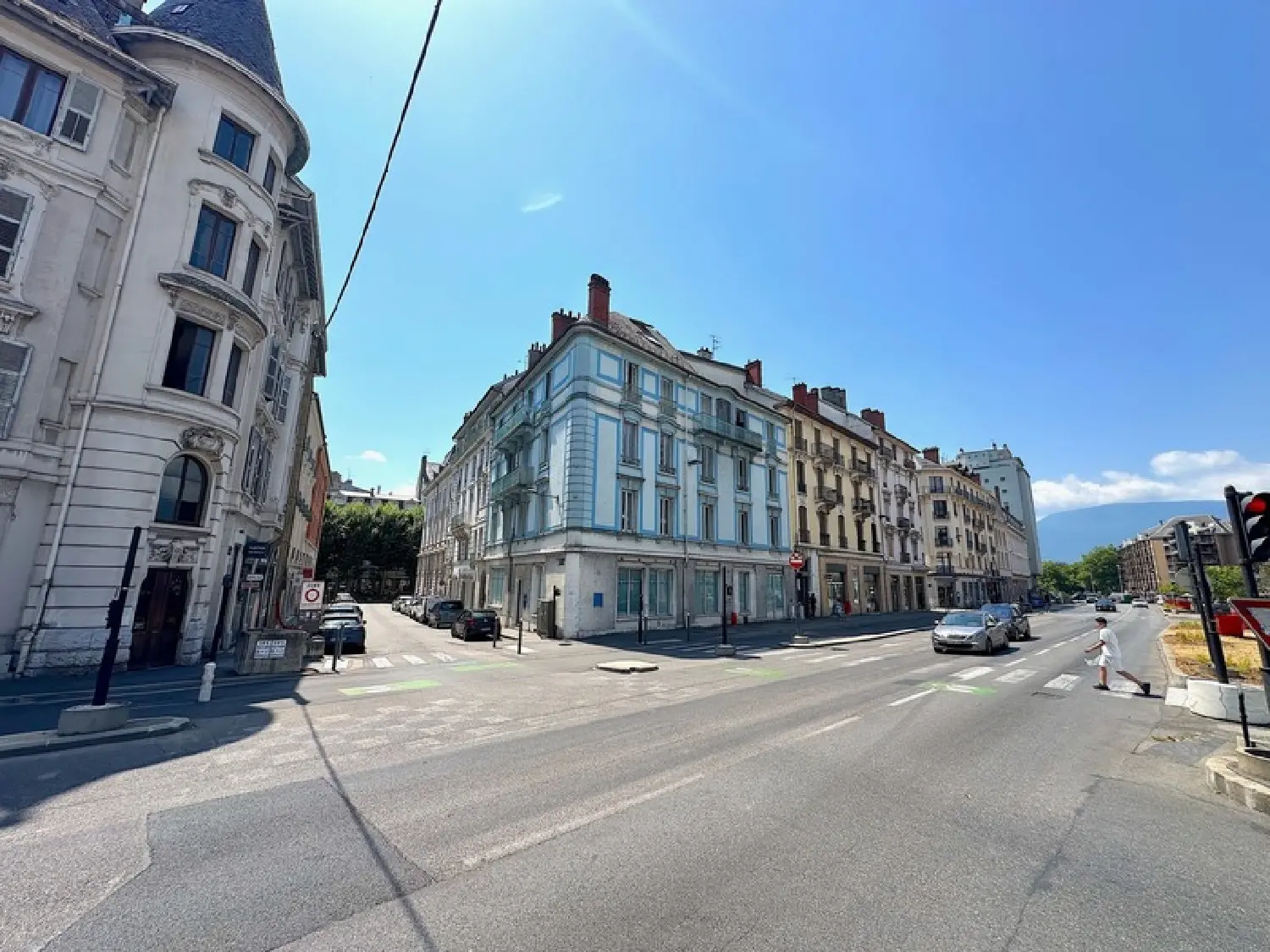  te koop bedrijfsruimte/ kantoor Chambéry Savoie 2
