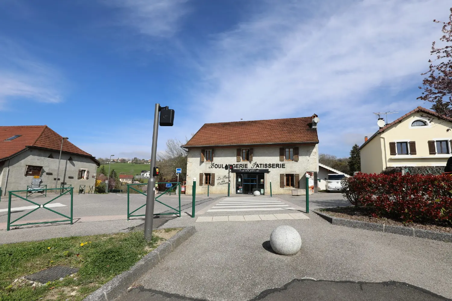  à vendre commerce Copponex Haute-Savoie 2