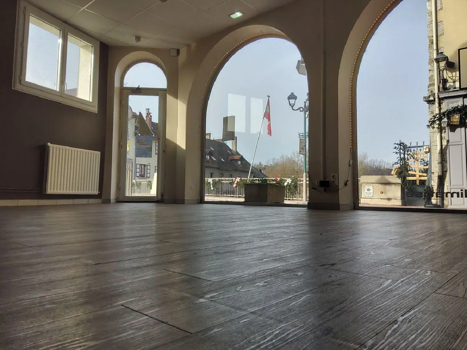  te koop bedrijfsruimte/ kantoor Le Pont-de-Beauvoisin Savoie 2