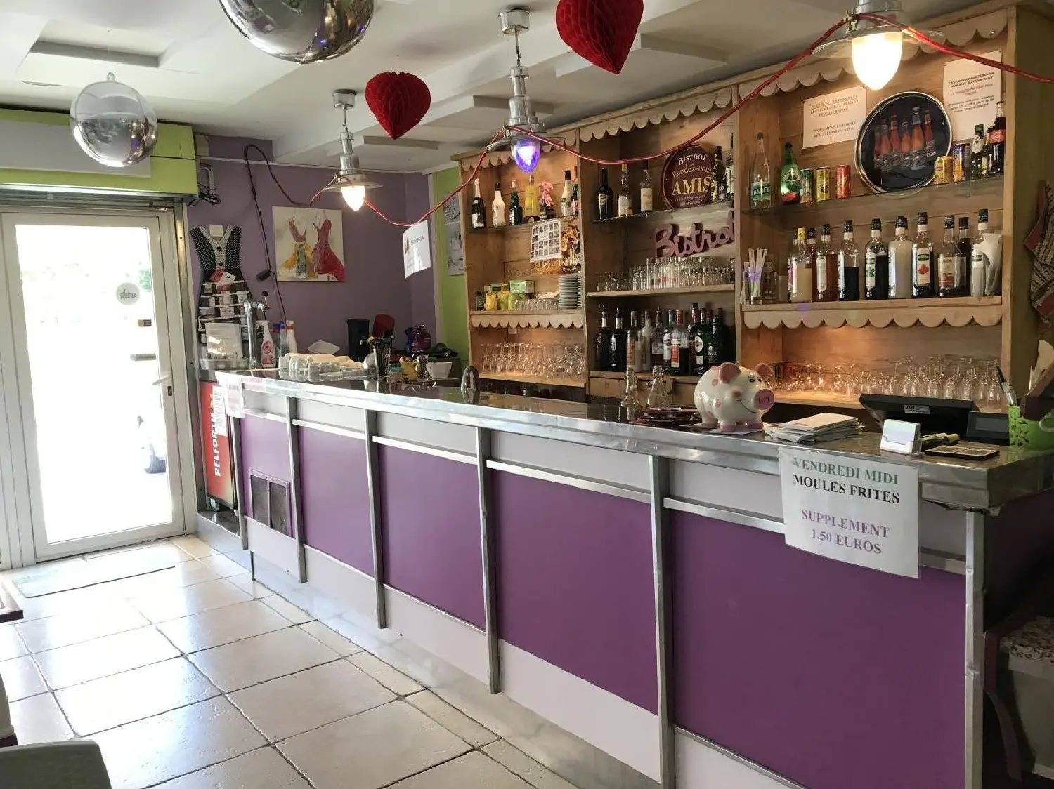  à vendre commerce Les Mages Gard 1