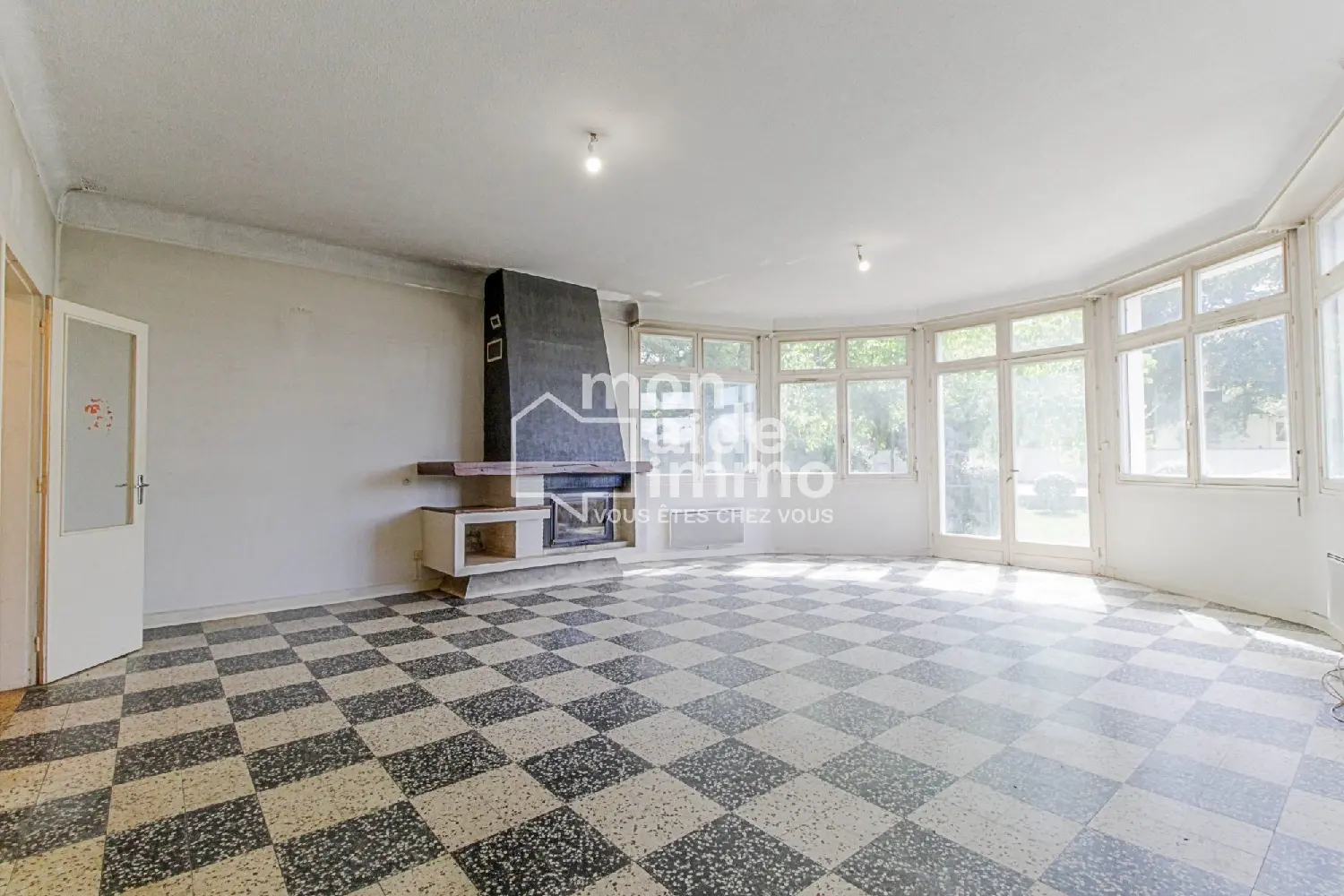  for sale commercial Mont-de-Marsan Landes 1