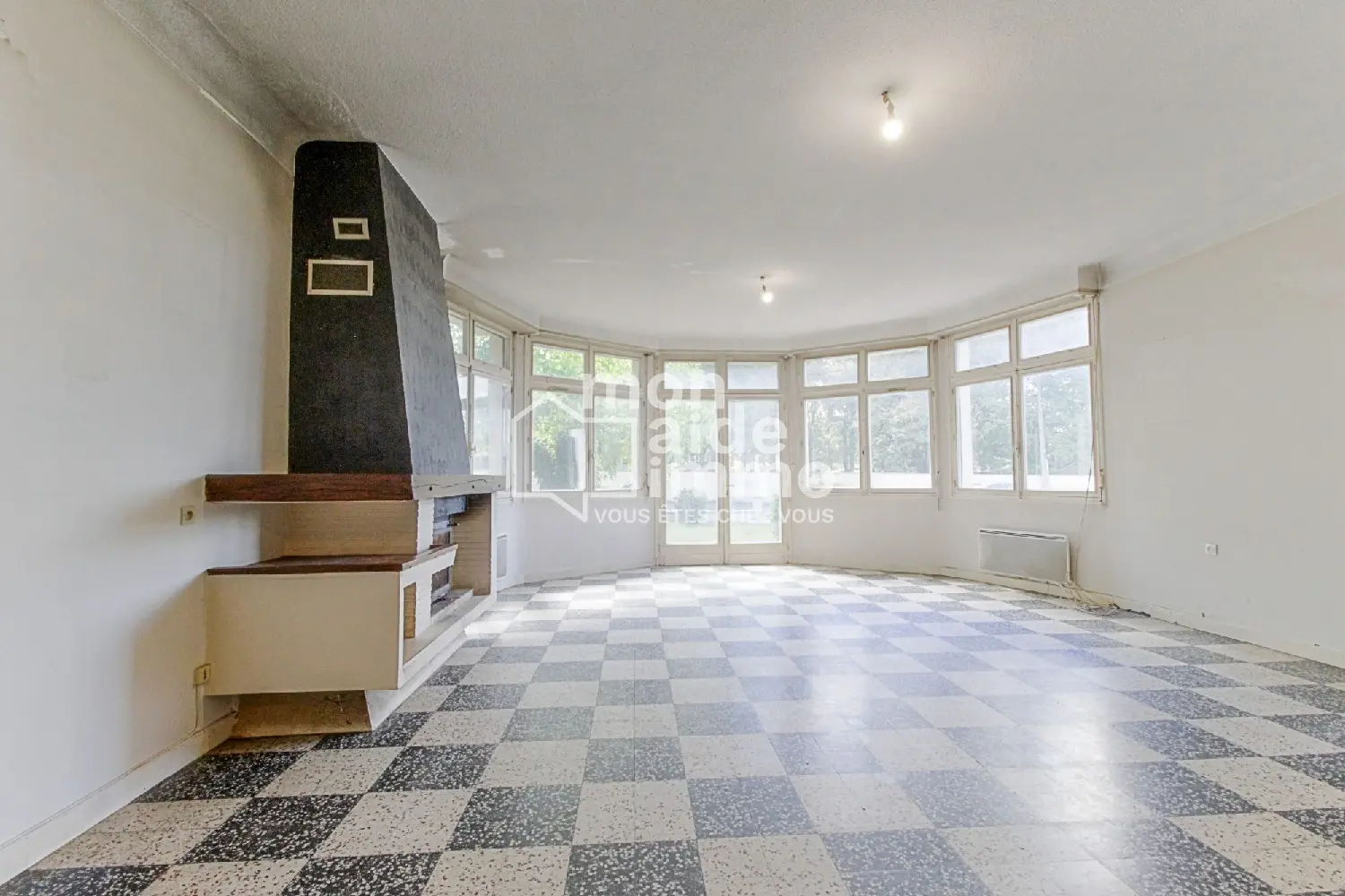  for sale commercial Mont-de-Marsan Landes 2