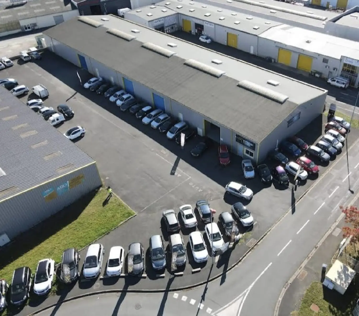  for sale commercial Notre-Dame-d'Oé Indre-et-Loire 1
