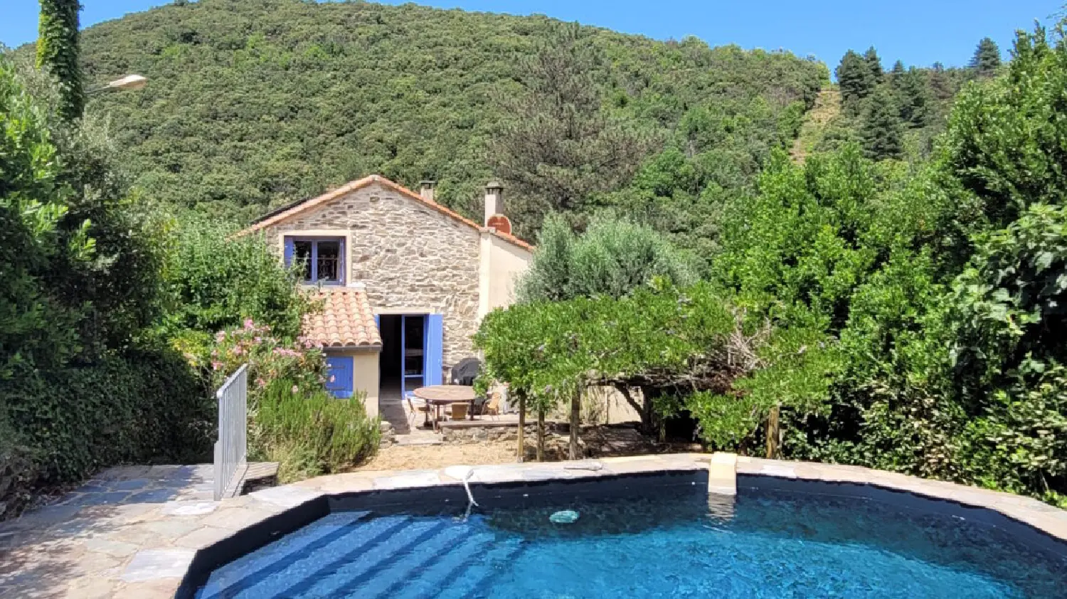  for sale detached house Saint-Étienne-d'Albagnan Hérault 1