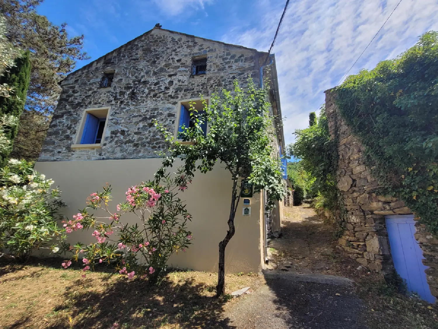  for sale detached house Saint-Étienne-d'Albagnan Hérault 2