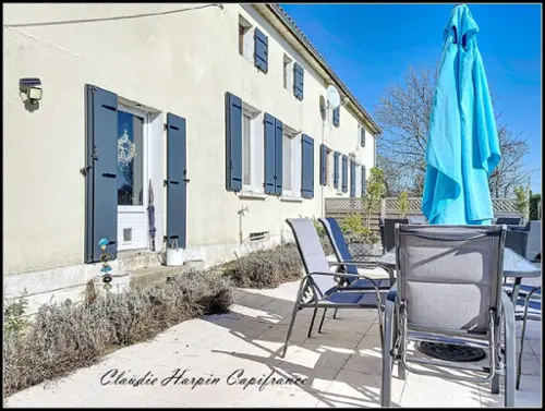 Largeasse Deux-Sèvres landgoed foto 7113163