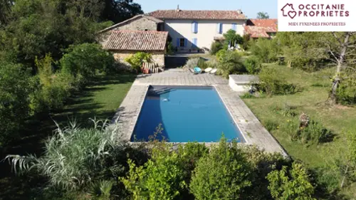 Montoulieu-Saint-Bernard Haute-Garonne landgoed foto 7111072