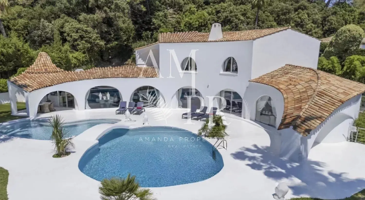  à vendre propriété Mougins Alpes-Maritimes 2