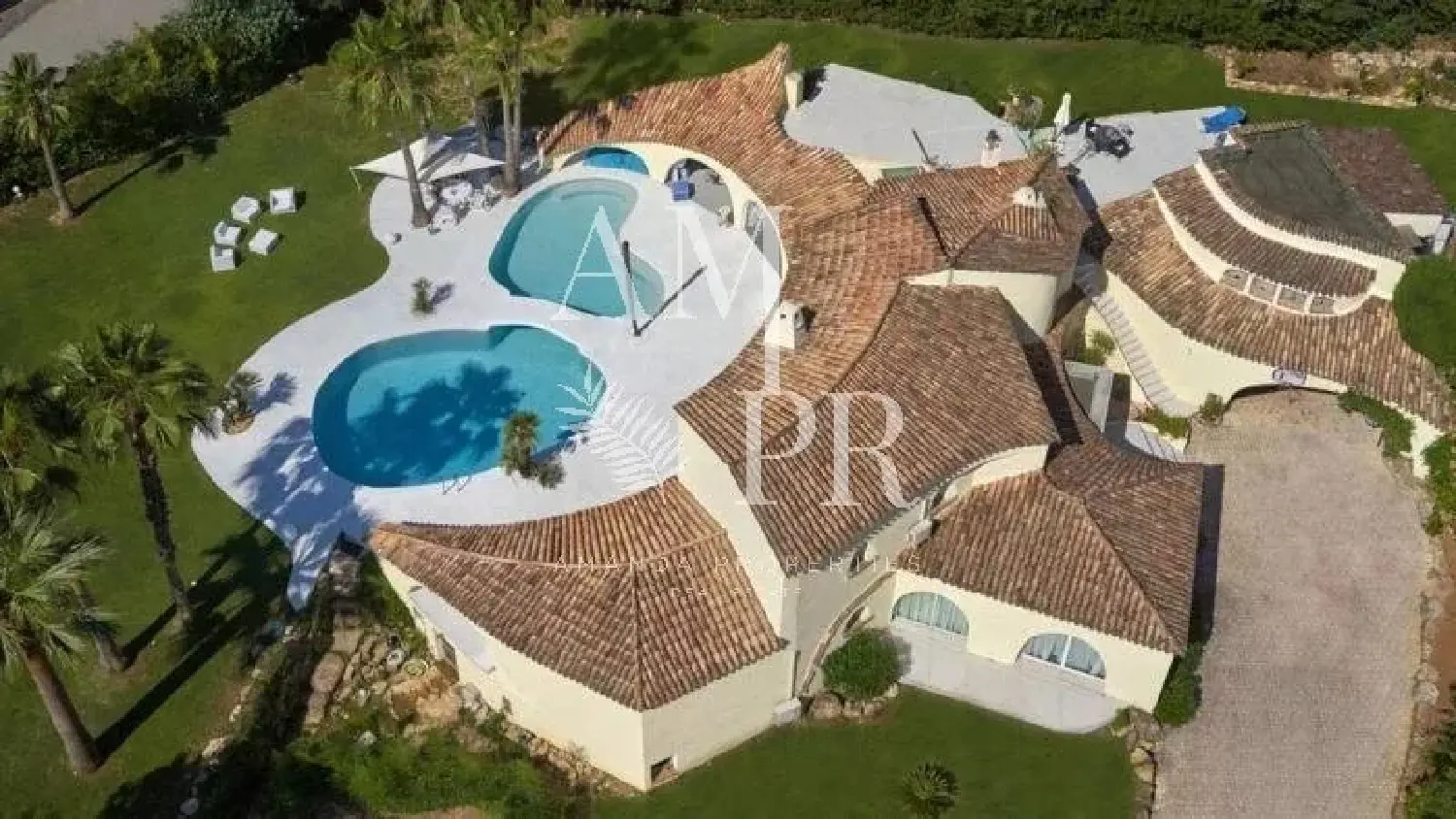 à vendre propriété Mougins Alpes-Maritimes 4