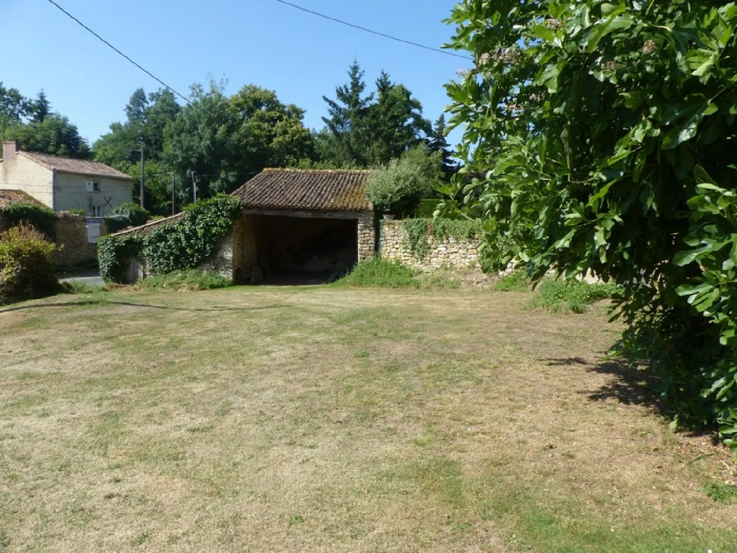  en venta casa rústica Louin Deux-Sèvres 2