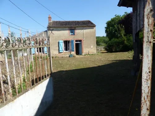 Louin Deux-Sèvres boerderij foto 7107083